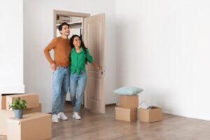couple moves into their new apartment